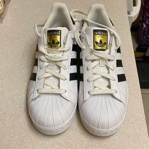Adidas Superstar